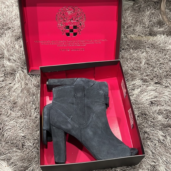 VV- CAMEY - Picture 2 of 5